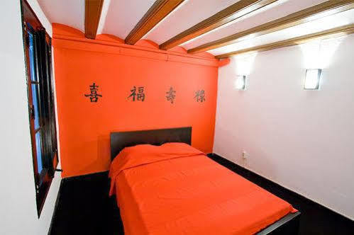 Palace Guesthouse 巴塞罗那 外观 照片